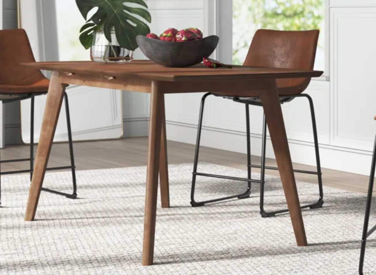 Transform Your Dining Space: The Art of Expandable Tables