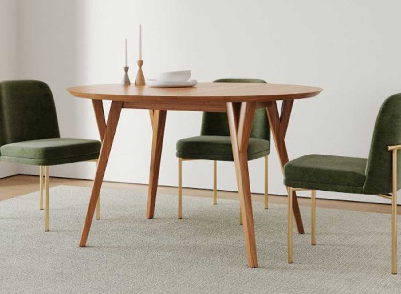 Versatile Dining Solutions: Expandable Dining Tables, Perfect for Small Apartments!