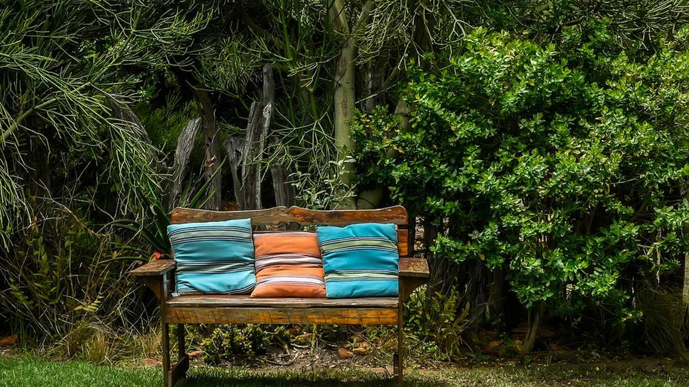 wooden bench outdoor durability fabric cushion lea